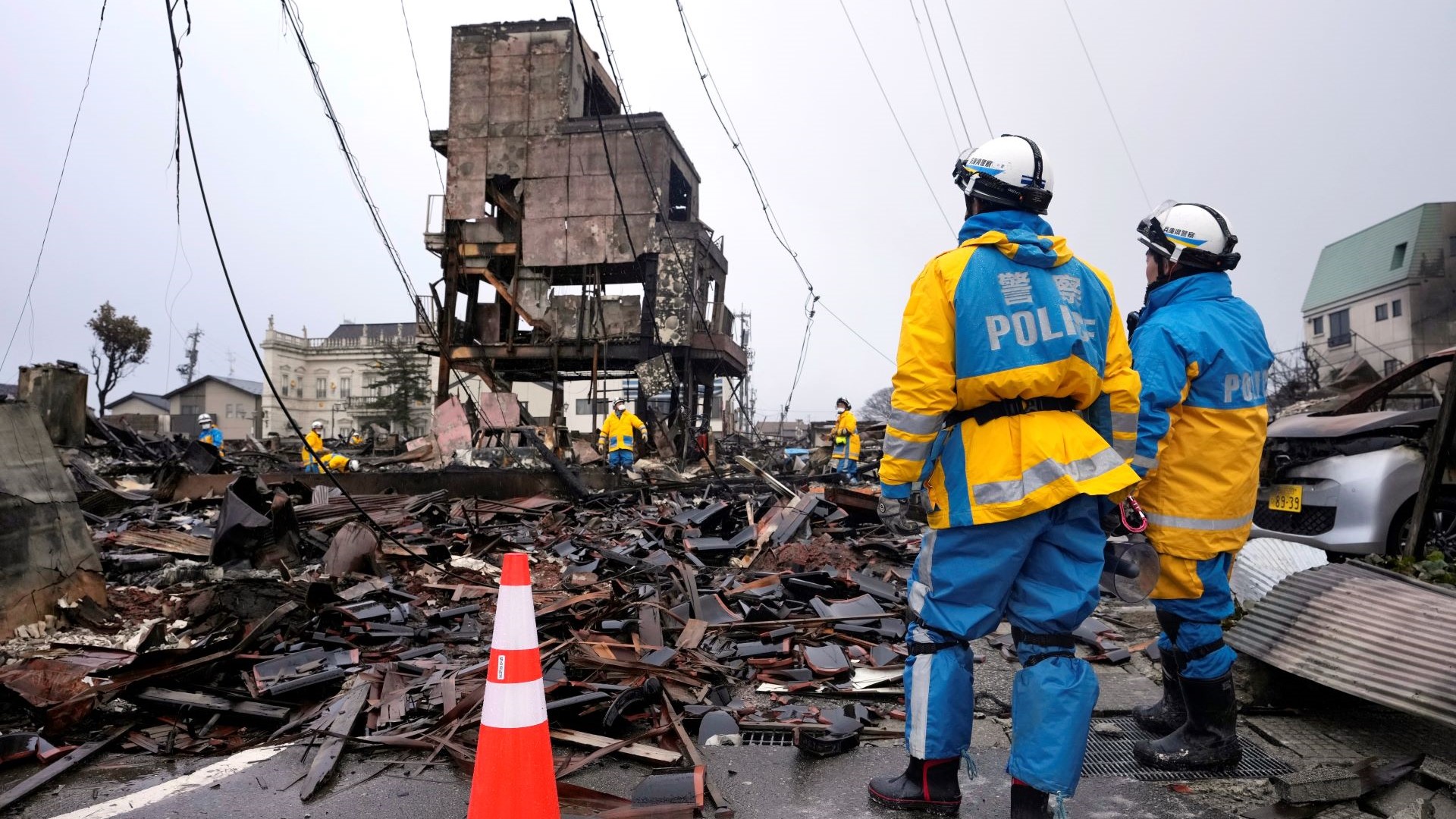 Ιαπωνία: 90χρονη ανασύρθηκε ζωντανή πέντε ημέρες μετά τον φονικό σεισμό-1