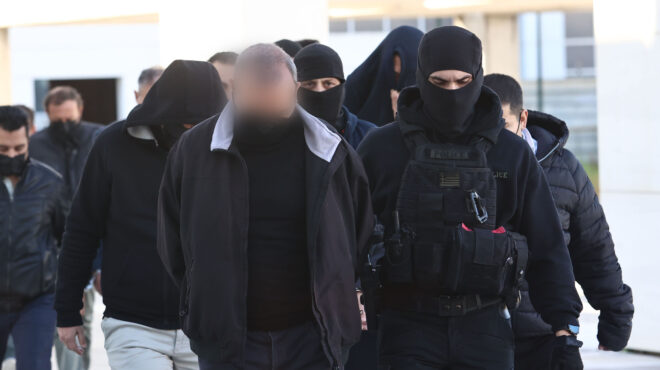 δίκη-για-τη-12χρονη-στον-κολωνό-την-τετά-562818310