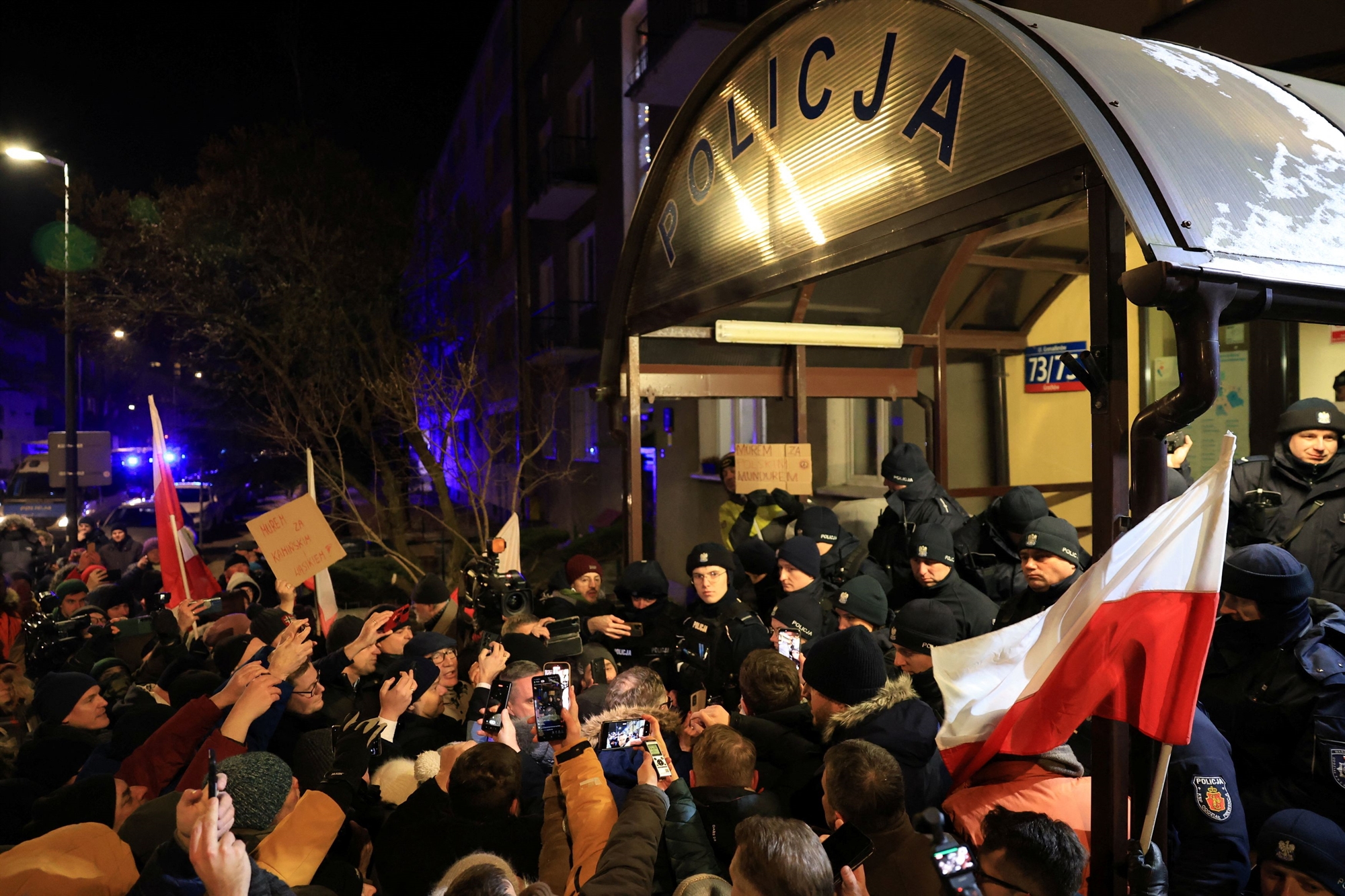 Πολωνία: Πολιτική ένταση μετά τις συλλήψεις τέως υπουργών-1