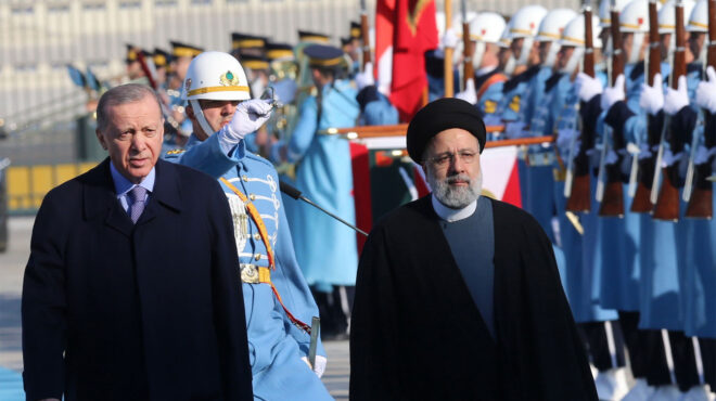 μέση-ανατολή-σφίγγει-ο-κλοιός-των-πιέσ-562847641