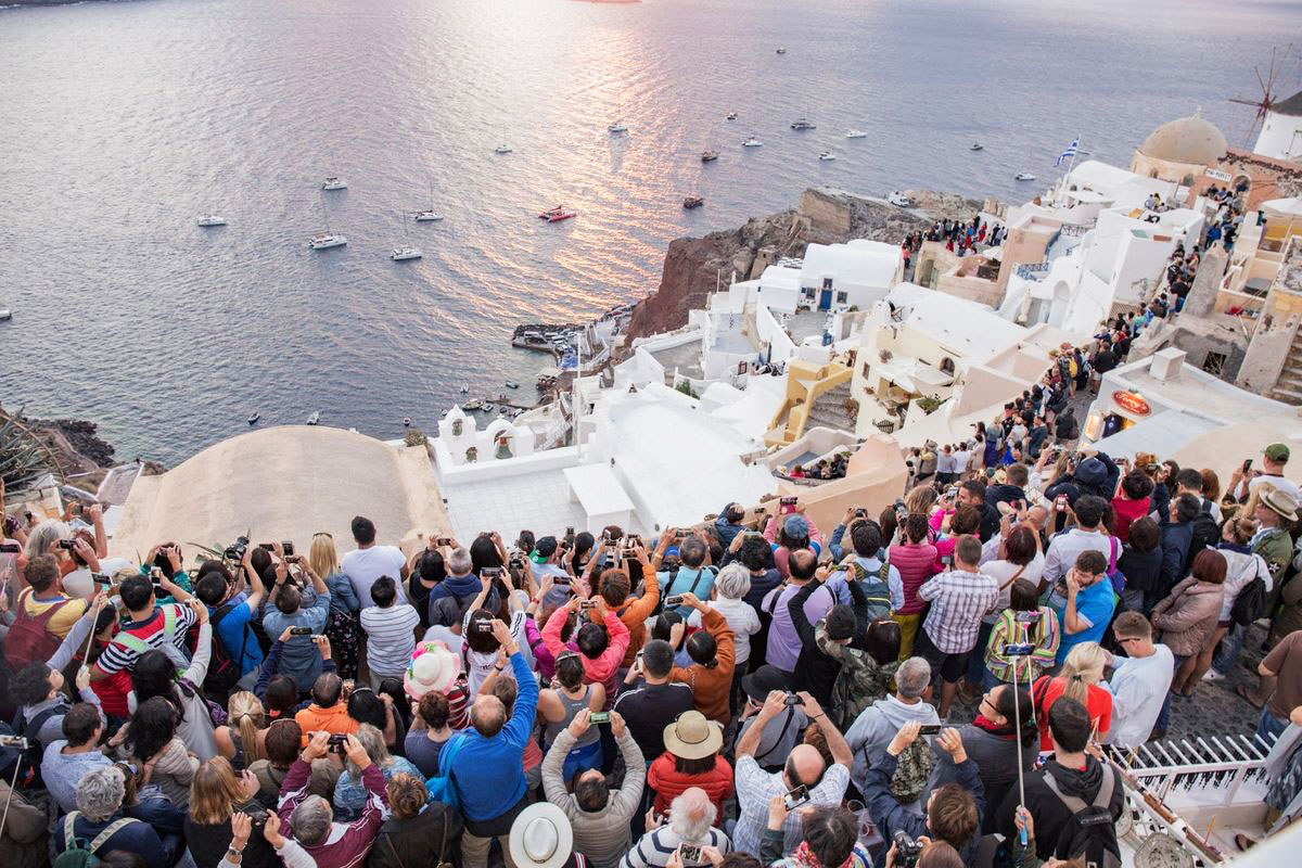 Ο τουρισμός ανεβαίνει, αλλά όχι σε όλους τους προορισμούς-1