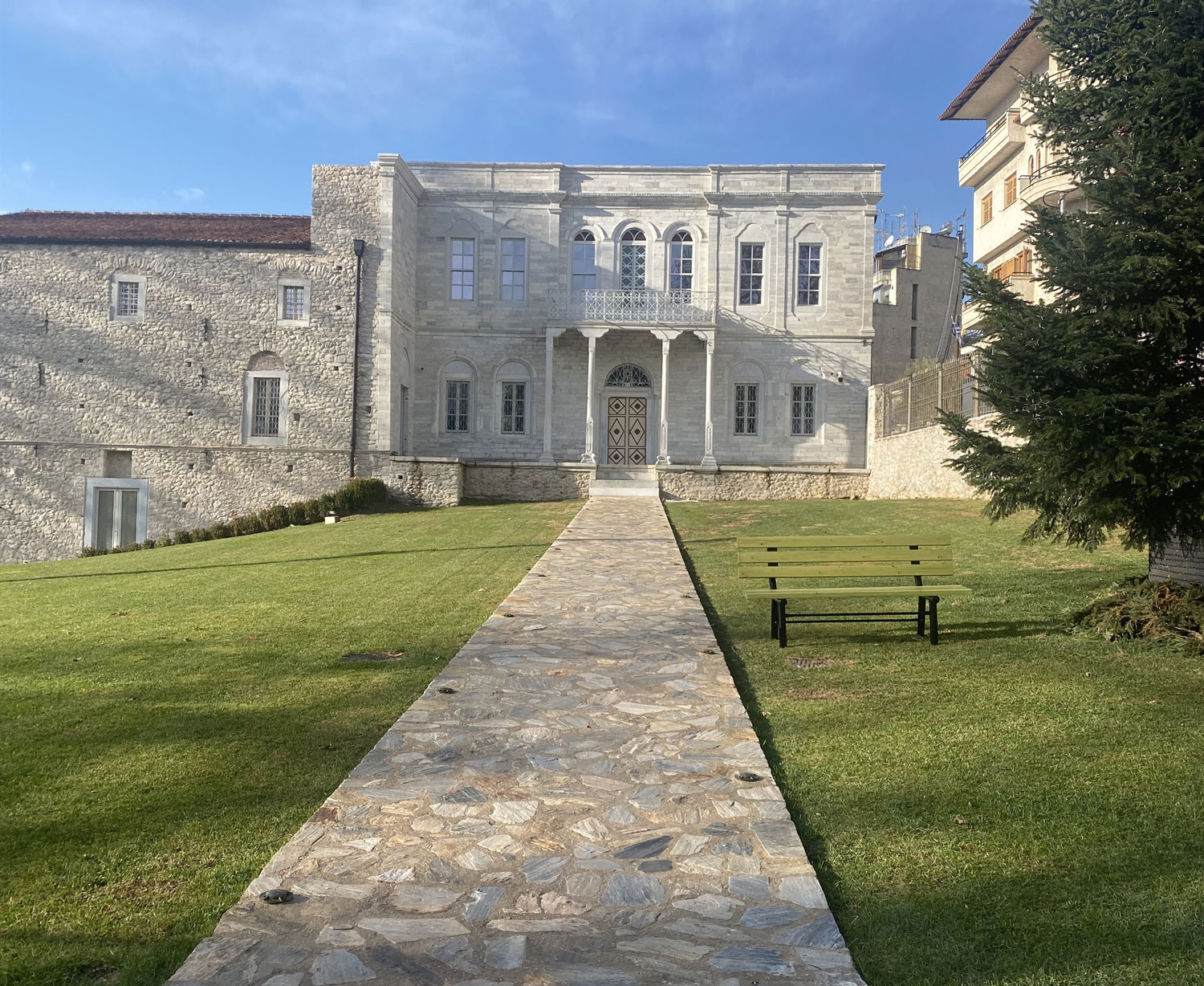 H Δράμα προικίζεται το 2024 με ένα νέο μουσείο φωτογραφικών μηχανών-1