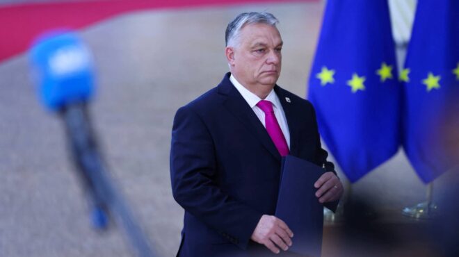 ε-ε-κοντά-σε-συμφωνία-ώστε-να-αρθεί-το-562825879