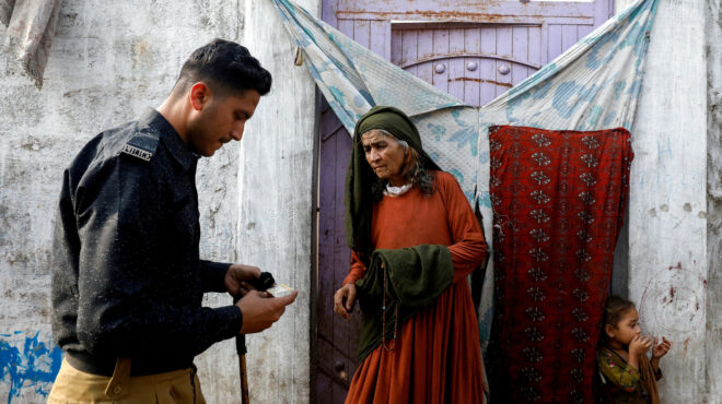 περισσότεροι-από-500-000-αφγανοί-έχουν-εγκα-562842244