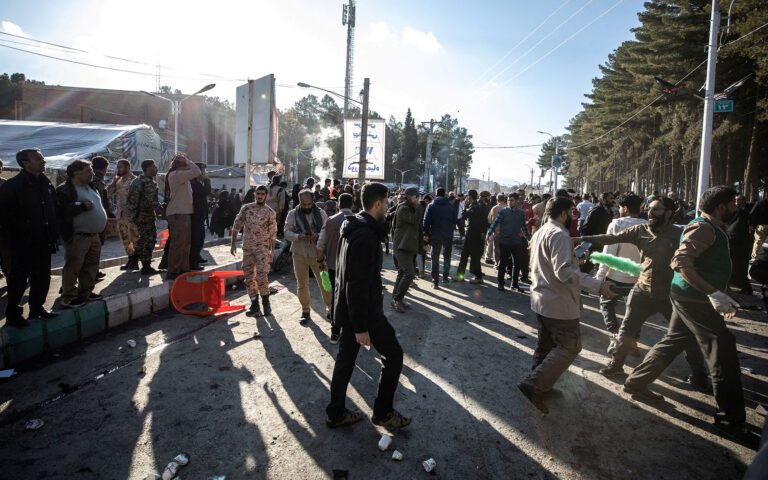 Το Ισλαμικό Κράτος ανέλαβε την ευθύνη για τις επιθέσεις στο Ιράν