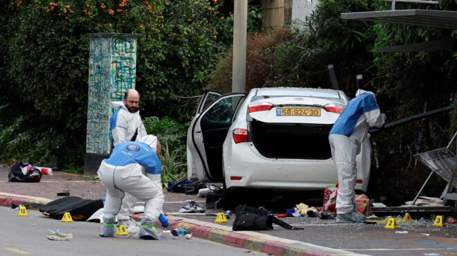 iσραήλ-αυτοκίνητο-έπεσε-πάνω-σε-πλήθος-562830532