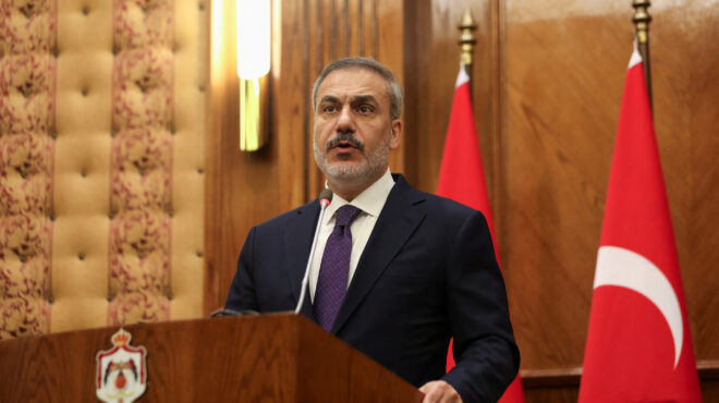 χακάν-φιντάν-ιμπεριαλιστικές-δυνάμ-562836478