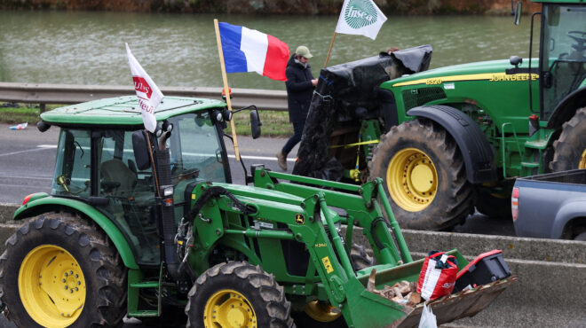 αγρότες-ετοιμοι-να-συνεχίσουν-τις-κιν-562856929