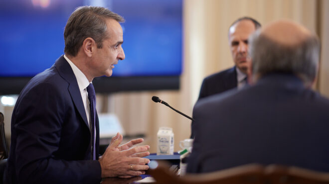 μητσοτάκης-για-ομόφυλα-ζευγάρια-η-ρύ-562846162