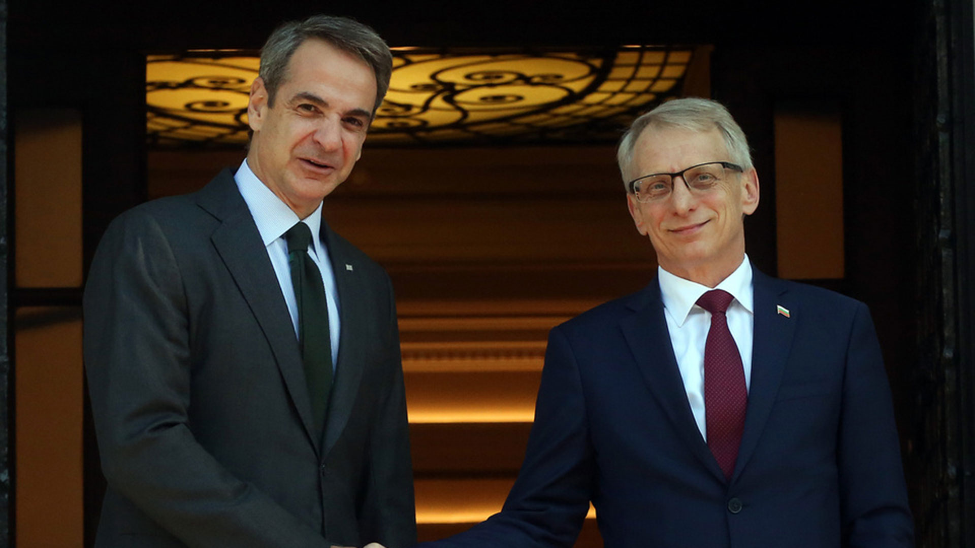 Μητσοτάκης-Ντενκόφ: Συνεργασία σε ενέργεια και μεταφορές-1