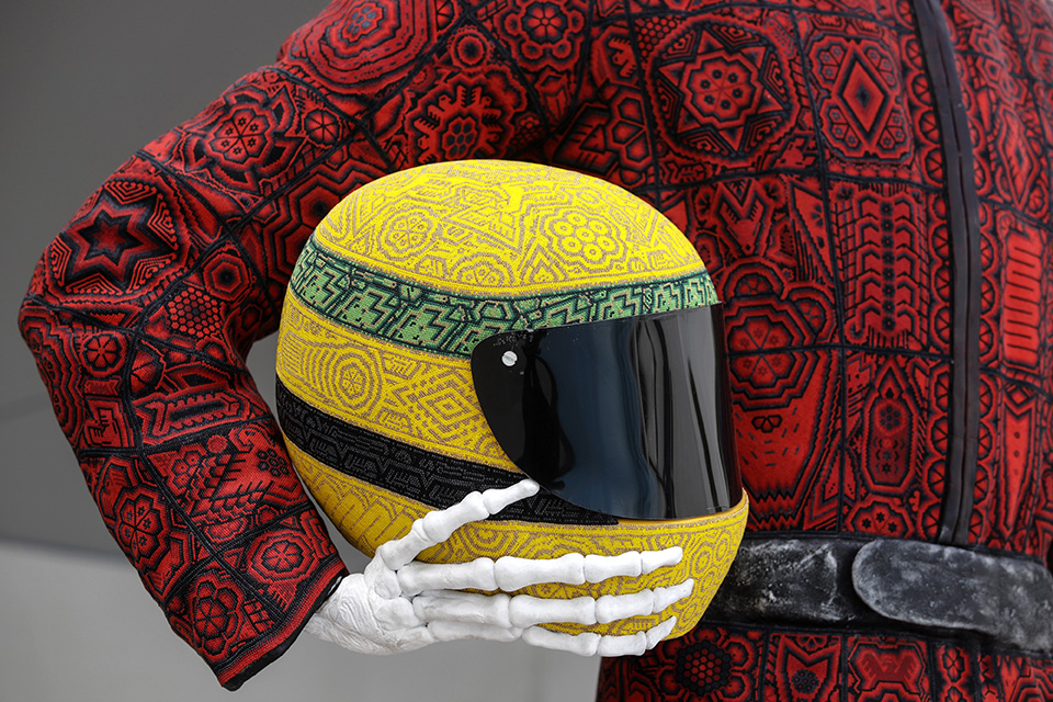 Παράλληλα με τον γαλάζιο ορίζοντα-1