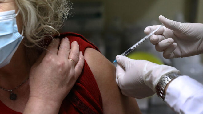 διαγραφές-προστίμων-για-ανεμβολίαστ-562826431