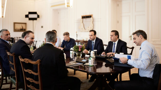 σύσκεψη-στο-μαξίμου-για-την-παραγωγικ-562832269