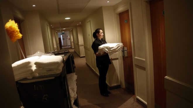 εργασία-χάθηκαν-82-463-θέσεις-τον-νοέμβριο-562823671