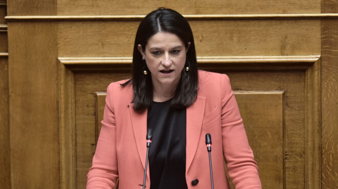 ν-κεραμέως-για-επιστολική-ψήφο-σημαν-562846900