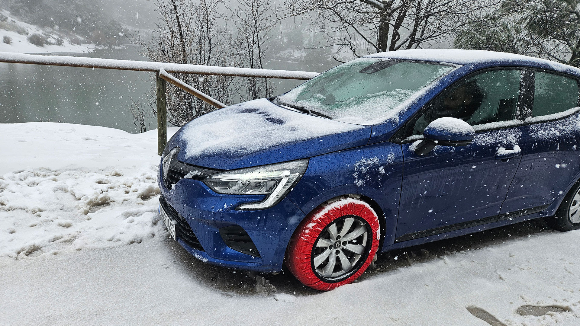 Κακοκαιρία «Αυγή»: Τι ισχύει για σχολεία, τηλεργασία – Ποιοι δρόμοι έχουν κλείσει-1