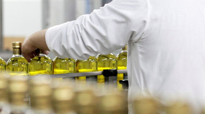 ενισχύσεις-επιχειρήσεων-σε-δυτική-μα-562837792