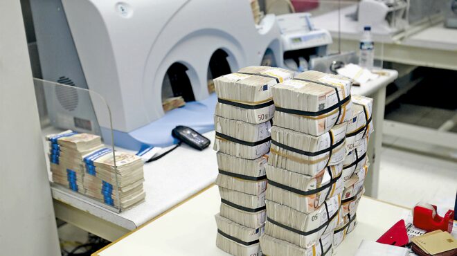 επιχειρηματικά-δάνεια-49-δισ-ευρώ-χορη-562851625