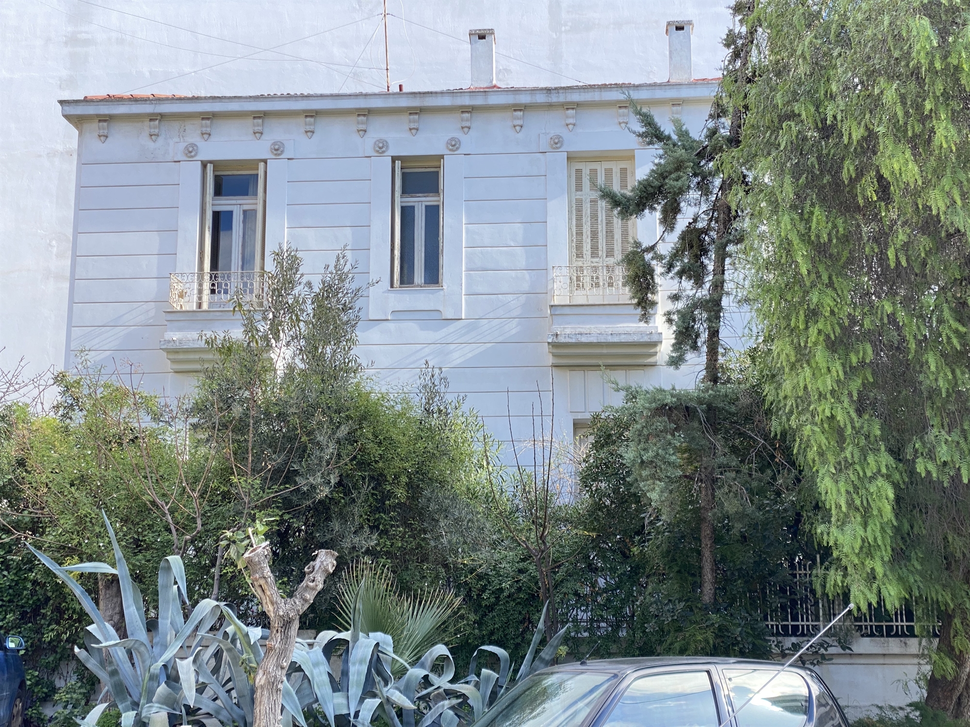 Νέα Σμύρνη, η γειτονιά που βλέπει την ιστορία της να εξαφανίζεται-1