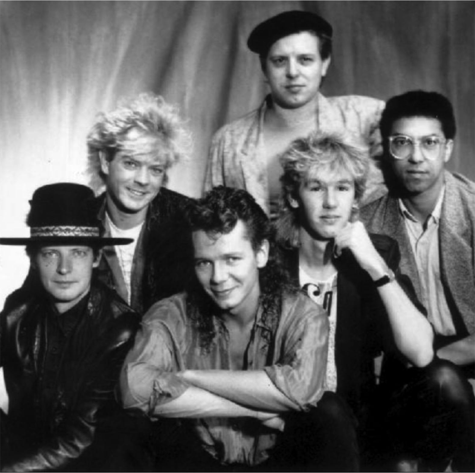 Ο τρόμος παραμονεύει σε κάθε λέξη-1