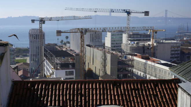 χρυσή-βίζα-στην-πορτογαλία-με-επενδ-562821805