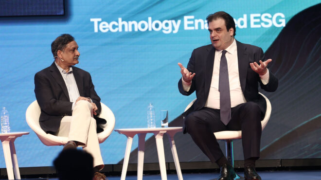 μιτ-emtech-europe-τεχνολογία-ο-μεγάλος-επιταχυ-562835728