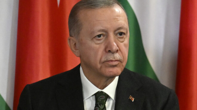 ρετζέπ-ταγίπ-ερντογάν-ταμεία-562855963