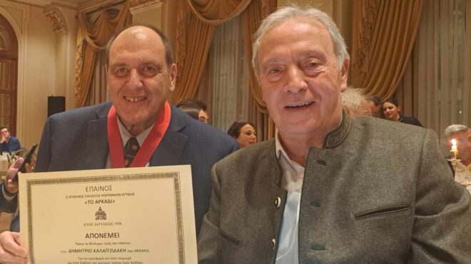 το-ρέθυμνο-τίμησε-τον-δημήτρη-καλαϊτζ-562838902