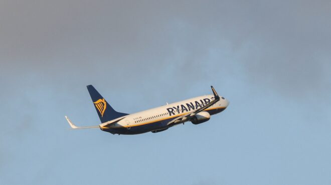 πλήγμα-στη-ryanair-από-πειρατικές-ιστοσελίδ-562856134