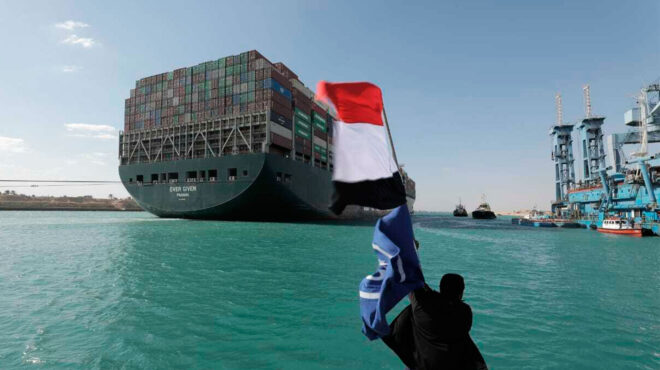 για-μια-μπουκιά-δολάρια-562853605