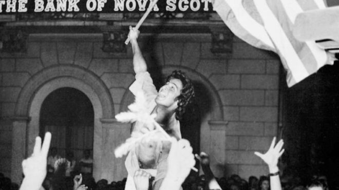 η-μεταπολίτευση-στην-ελλάδα-ένα-διεθν-562815475