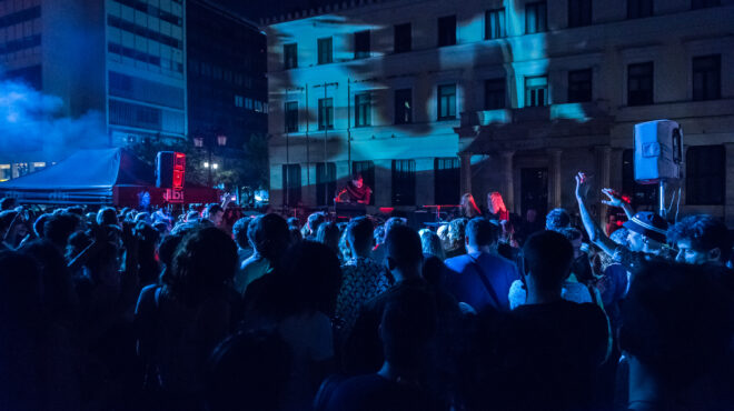 άνθρωπος-ai-ή-υβρίδιο-562820254