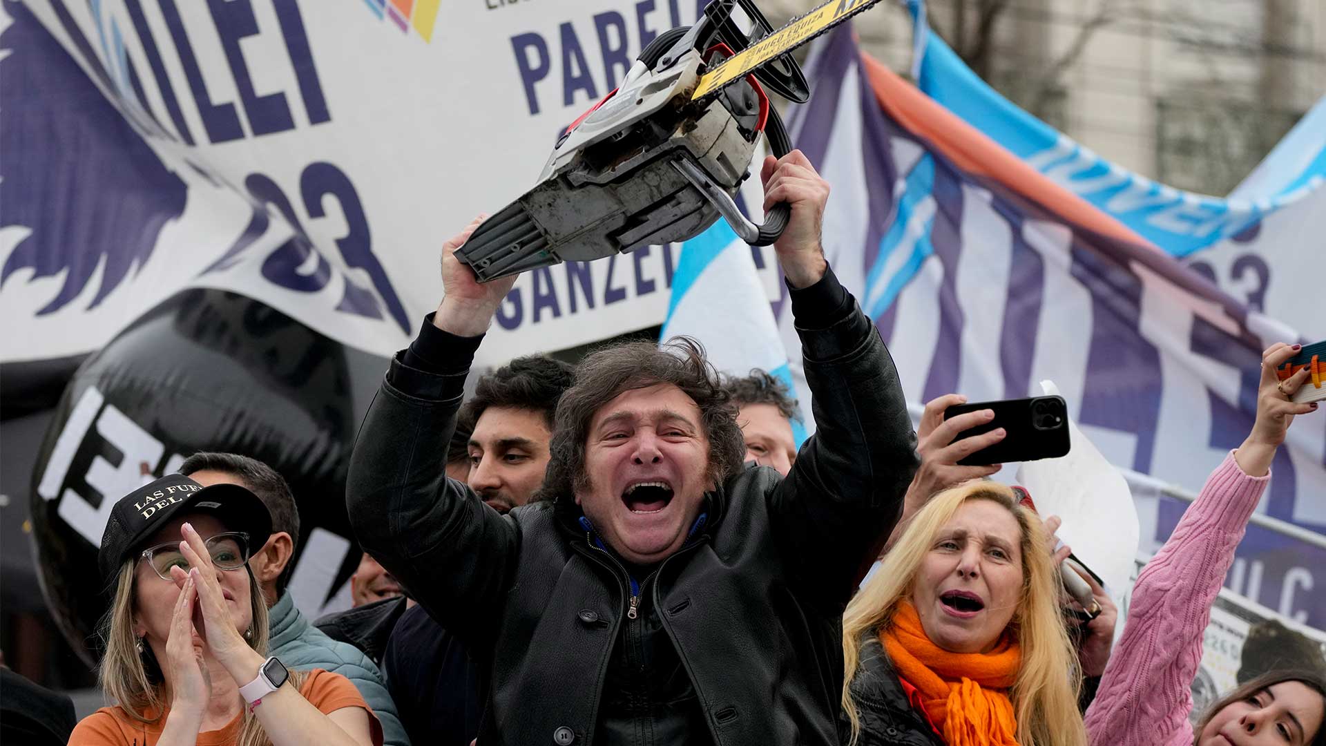 Πώς και γιατί ο πρόεδρος της Αργεντινής κλωνοποίησε τον σκύλο του-1