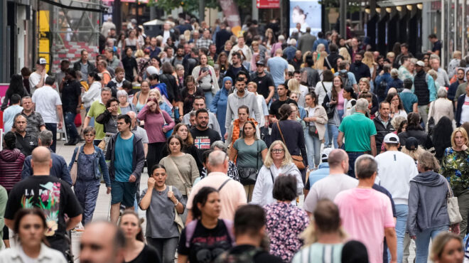 tο-2024-έτος-μετάβασης-σε-μια-νέα-οικονομικ-562813381