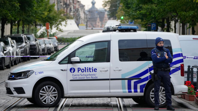 βέλγιο-τρεις-συλλήψεις-υπόπτων-για-τρ-562824535