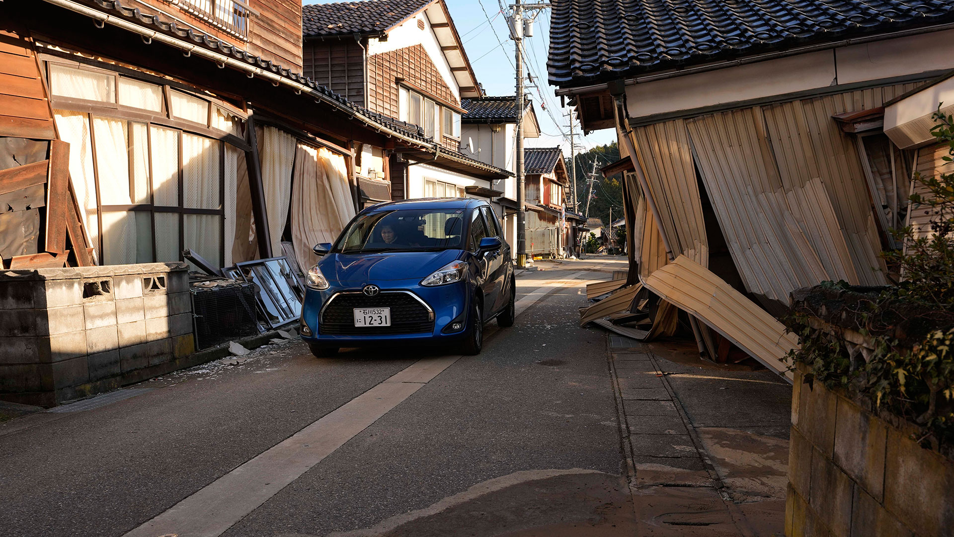 Ιαπωνία: Τουλάχιστον 55 οι νεκροί από τον σεισμό των 7,6 Ρίχτερ – Εικόνες καταστροφής-3