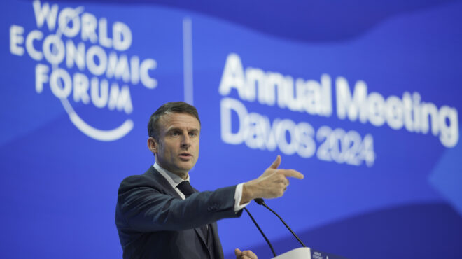 ανώτατο-όριο-10-000-ευρώ-στις-πληρωμές-με-με-562836568