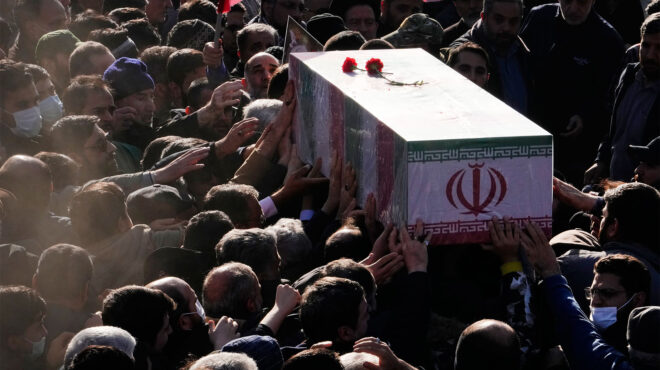 κόκκινες-γραμμές-των-ηπα-στη-μέση-ανατ-562843642