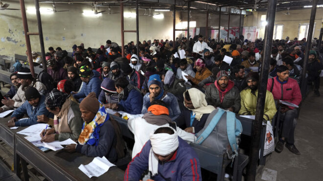 ισραήλ-ινδοί-εργάτες-στη-θέση-παλαιστ-562850602