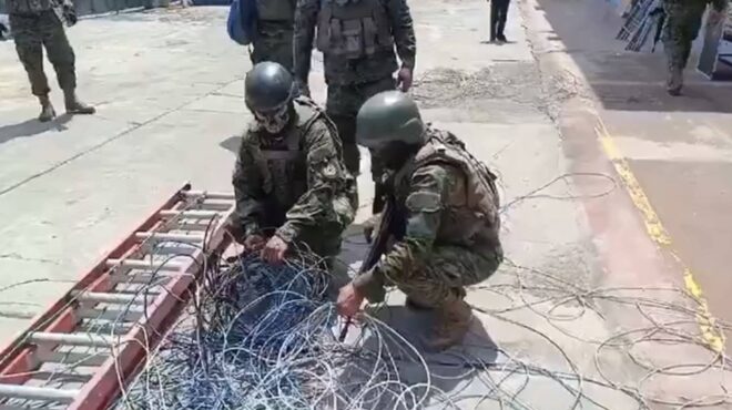 ισημερινός-ο-στρατός-αφαιρεί-1-500-μέτρα-κ-562843675