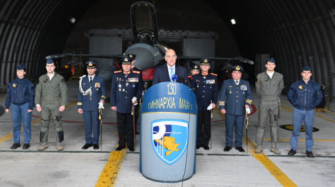 ν-δένδιας-πρωτοχρονιά-με-όσους-προασπ-562809715