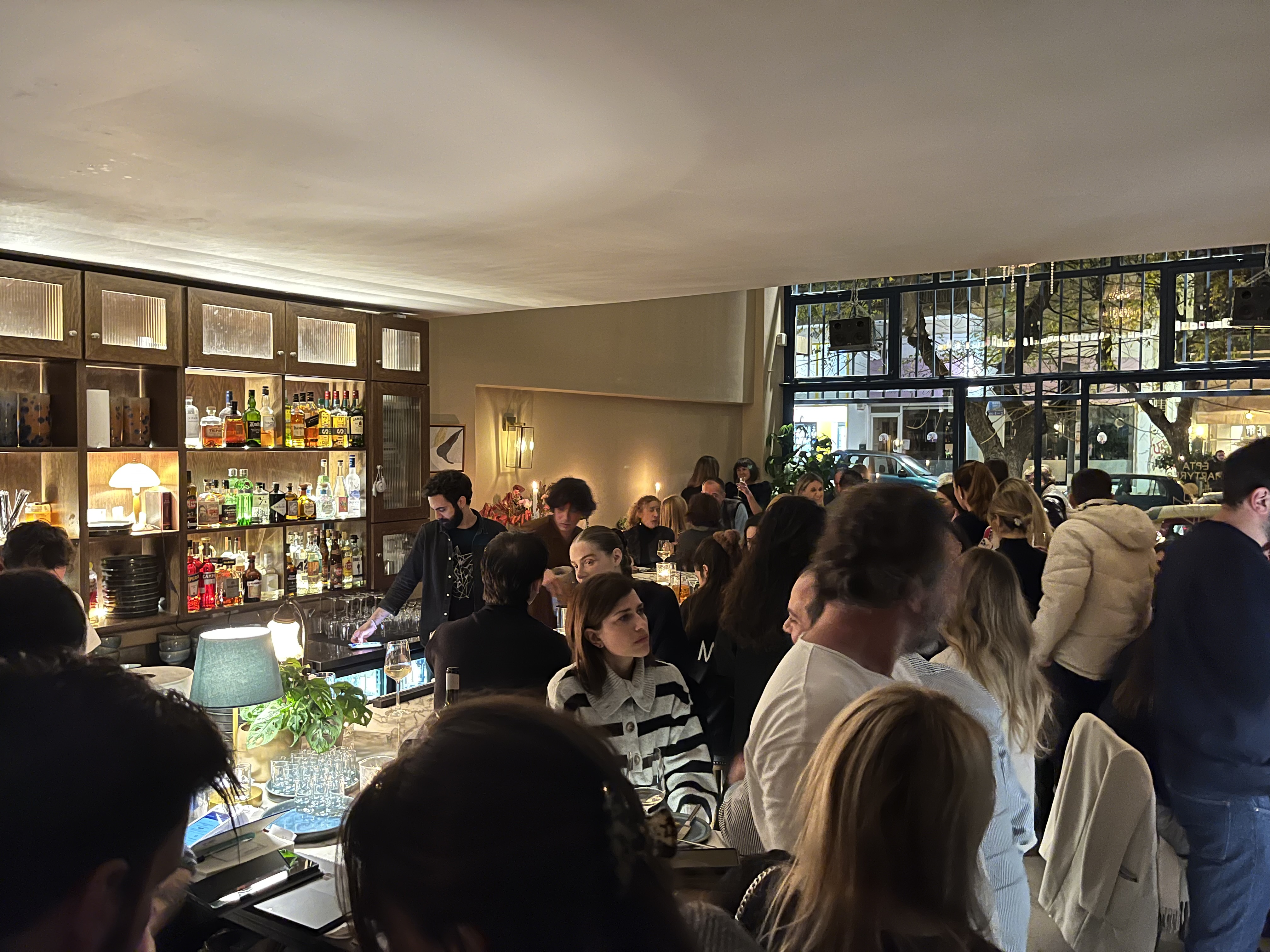 Σουβλάκι και φυσαλίδες παλιού και Νέου Κόσμου-2