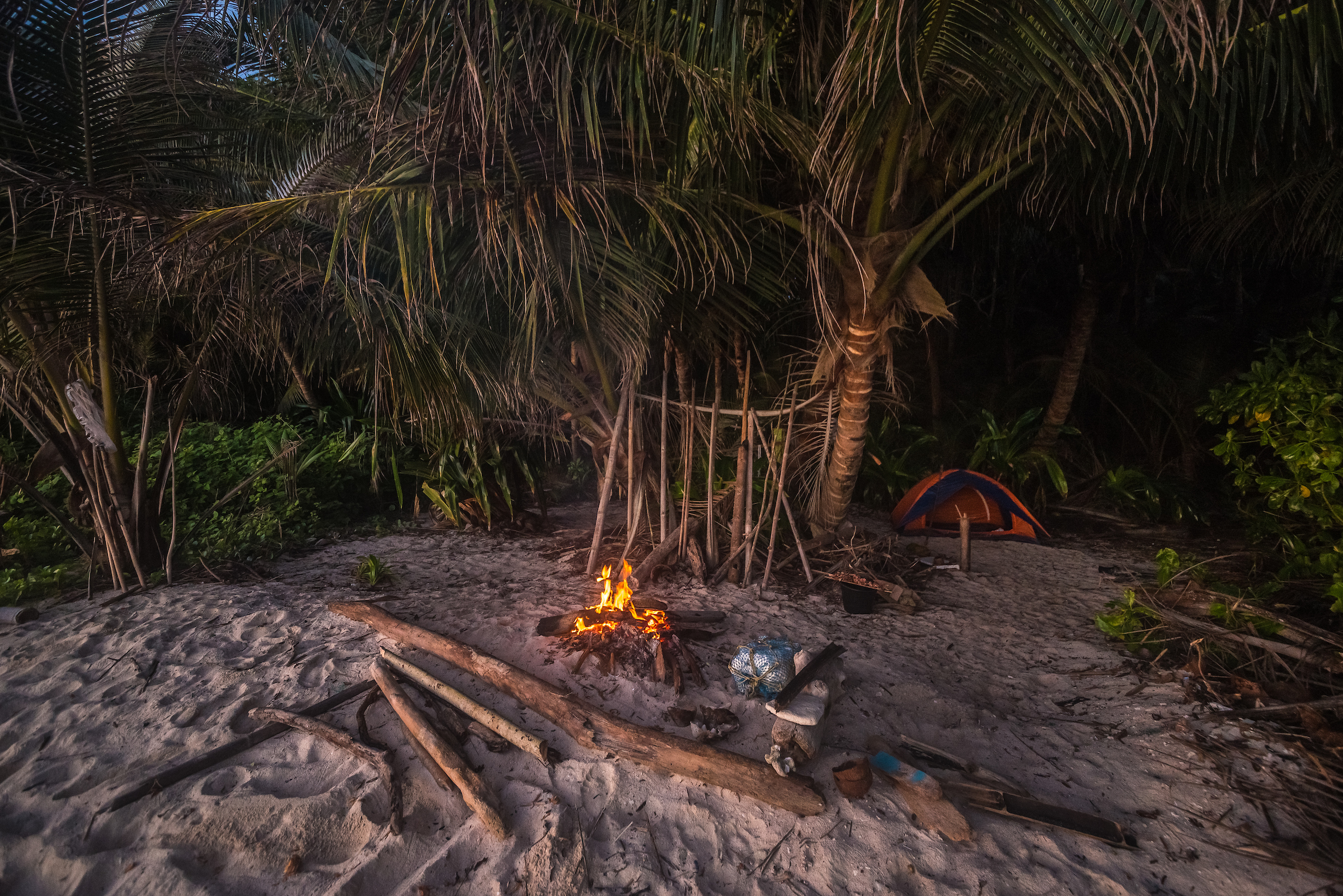 Ναυαγοί με τη θέλησή τους – Σύγχρονοι Ροβινσώνες μιλούν στην «Κ»-2