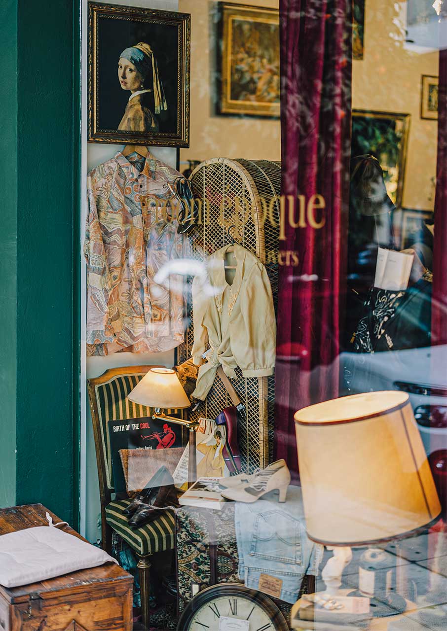 Η (θηλυκή) αναγέννηση της Κυψέλης-1