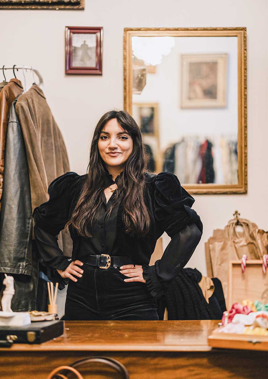 Η (θηλυκή) αναγέννηση της Κυψέλης-11