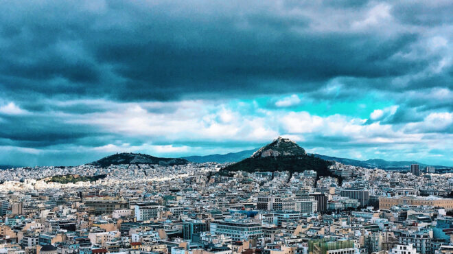 καιρός-αστατος-σήμερα-με-βροχές-και-κα-562817980