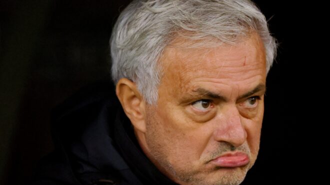 ποδόσφαιρο-η-ρόμα-απέλυσε-τον-ζοζέ-μου-562832185