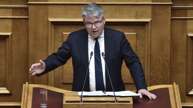 βουλή-ο-νατσιός-ανέγνωσε-την-απόφαση-τ-562845976