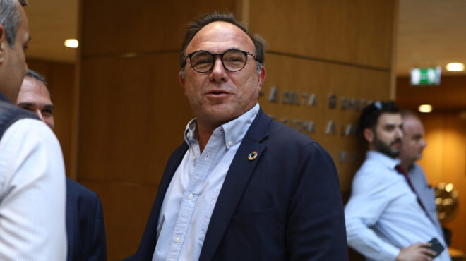 πέτρος-κόκκαλης-προσχώρησε-στην-ευρω-562858738