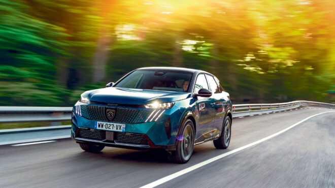 οδηγούμε-το-νέο-peugeot-e-3008-σήμερα-με-την-καθη-562814146